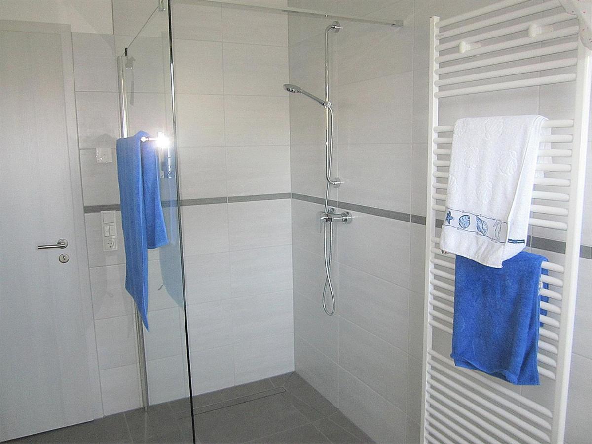 Ferienwohnung Im Kirschfeld - 5* 贝恩卡斯特尔-屈斯 外观 照片